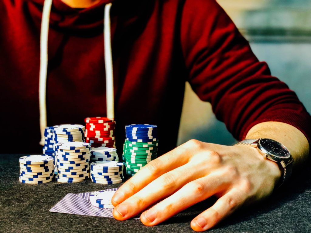 Knowing how to play poker includes knowing how to play your effective stack size correctly, whether you are deep stacked or short stacked,